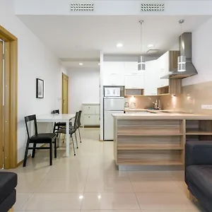 yourplace-central-apartments-krakow.krakowhotelspoland.com/